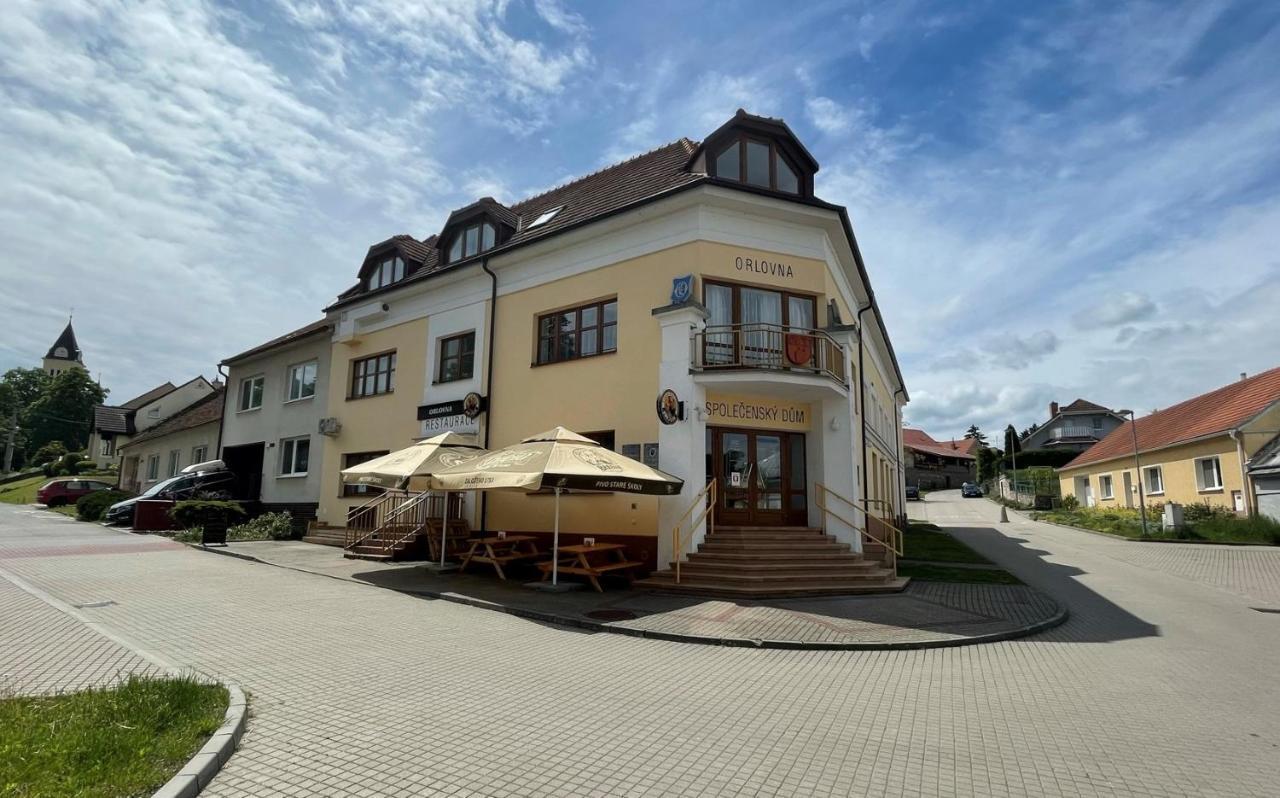 Orlovna Sitborice酒店 外观 照片